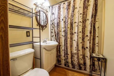 Bath - 214 N Dwiggins St, Griffith, IN 46319 photo 5 of 5