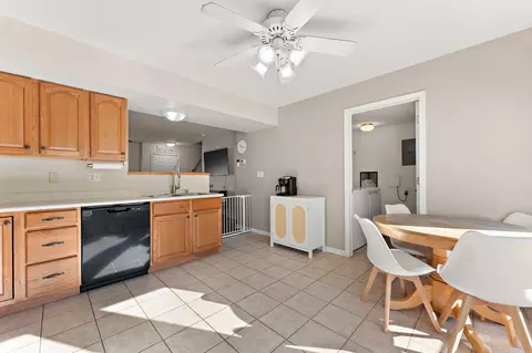 Kitchen - 1823 Beech Ct, Crown Point, IN 46307 photo 4 of 4