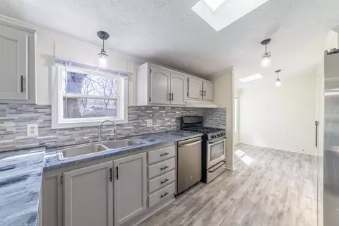 11327 N 550 #7, De Motte, IN 46310 photo 22