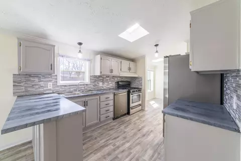 11327 N 550 #7, De Motte, IN 46310 photo 21