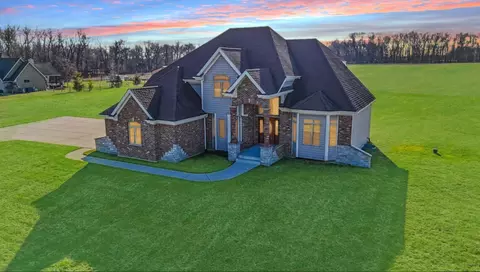 17826 S County Line Rd, Hebron, IN 46341