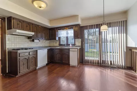 Kitchen - 9536 Walnut Dr, Munster, IN 46321 photo 1 of 3