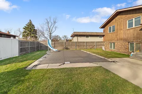 Exterior - 9536 Walnut Dr, Munster, IN 46321 photo 5 of 6