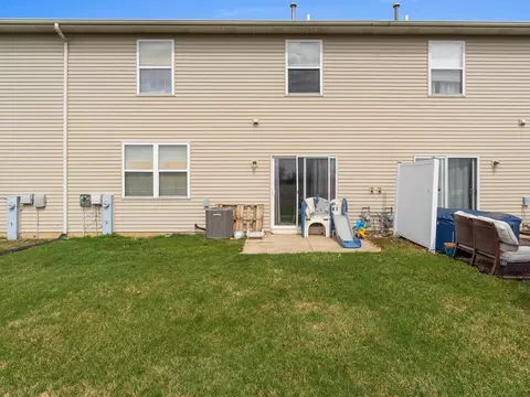 Exterior - 7627 E 112th Ave, Crown Point, IN 46307 photo 3 of 4