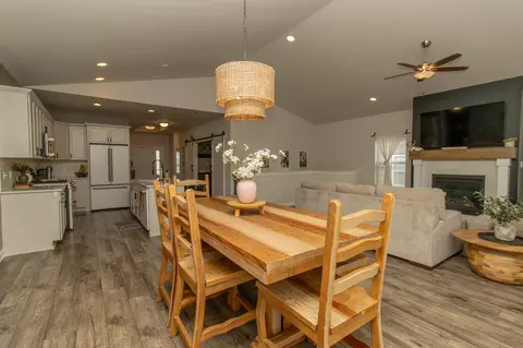 Dining - 14933 Drummond St, Cedar Lake, IN 46303 photo 2 of 2