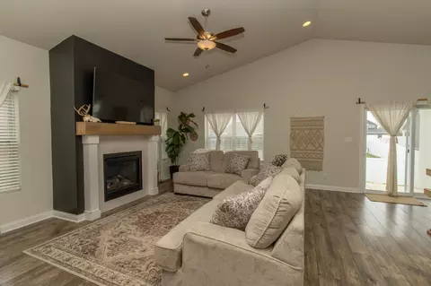 Living - 14933 Drummond St, Cedar Lake, IN 46303 photo 1 of 2