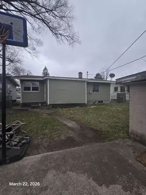 1422 E 36th Ave, Gary, IN 46409 photo 2