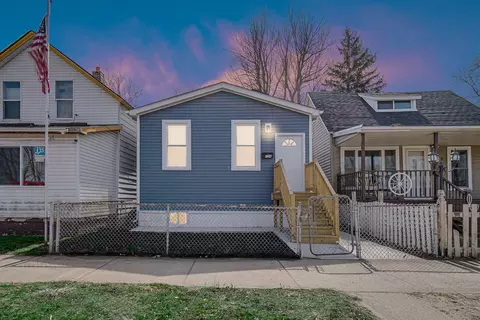 724 Willow Ct, Hammond, IN 46320