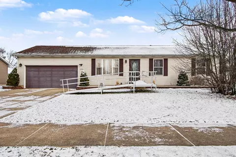 6386 Michael Dr, Portage, IN 46368