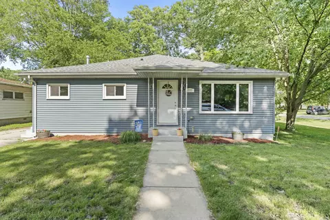 2793 Benton St, Lake Station, IN 46405