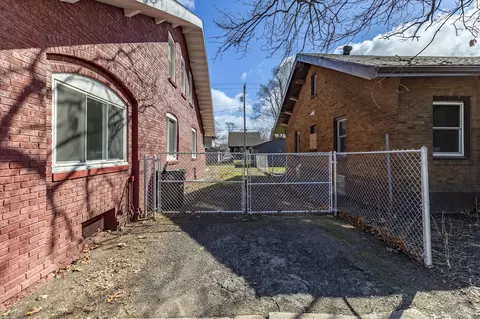Exterior - 743 Buchanan St, Gary, IN 46402 photo 6 of 10