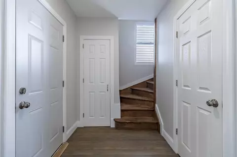 Entry Way - 743 Buchanan St, Gary, IN 46402 photo 4 of 4