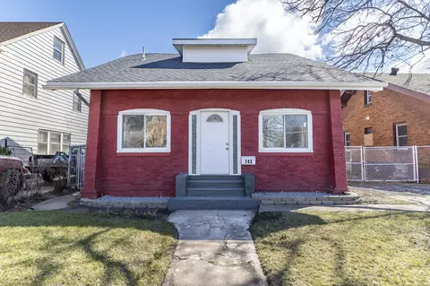 743 Buchanan St, Gary, IN 46402