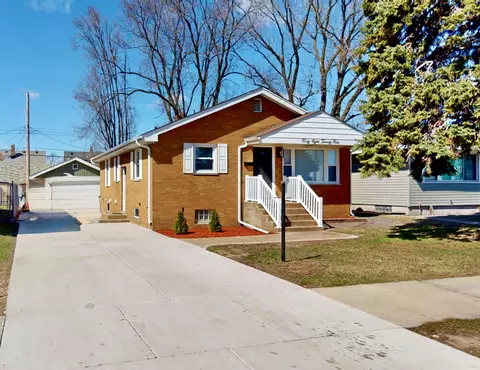 4824 Parrish Ave, East Chicago, IN 46312