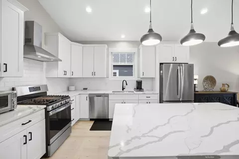 Kitchen - 717 Verdano Ter, Crown Point, IN 46307 photo 1 of 2