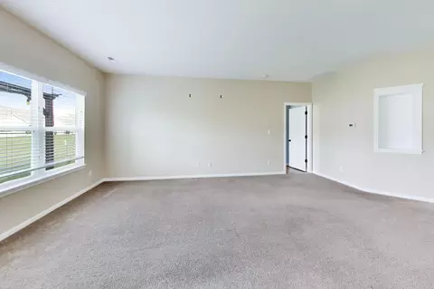 Living - 10204 Robinson Ct, Dyer, IN 46311 photo 2 of 3