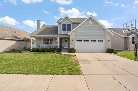 412 Chessington Dr, Crown Point, IN 46307