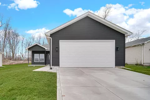 3933 Riverdale Ave, Lake Station, IN 46405
