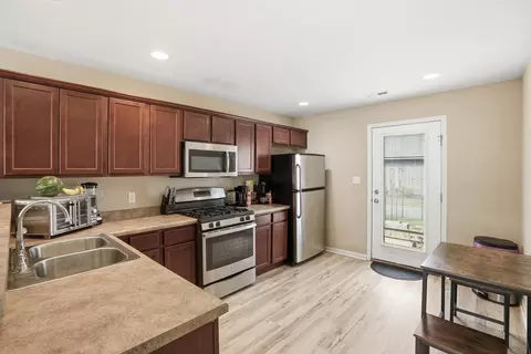 Kitchen - 14019 Paramount Way, Cedar Lake, IN 46303 photo 2 of 2