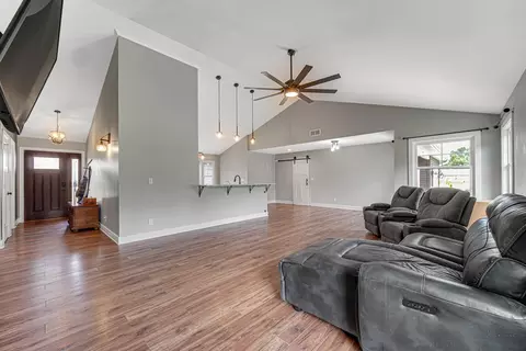 Entry Way - 4455 Autumn Rdg, Wheatfield, IN 46392 photo 1 of 2