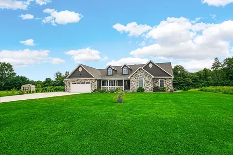 4455 Autumn Rdg, Wheatfield, IN 46392