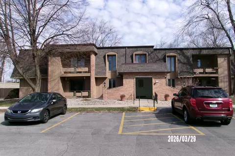 405 Old Stone Rd #E2, Munster, IN 46321