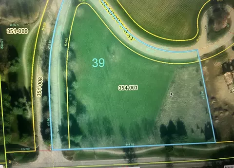 3375 Fall Meadows Cir, Valparaiso, IN 46385