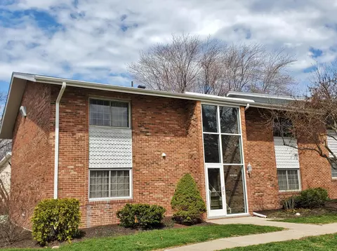 514 Birch Tree Ln, Michigan City, IN 46360