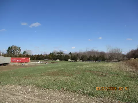 621 Yellowstone Dr, Hebron, IN 46341 photo 4