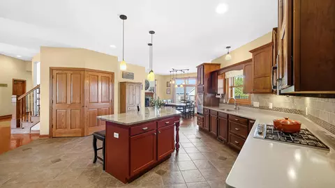 Kitchen - 9784 Jack Dr, Saint John, IN 46373 photo 3 of 3