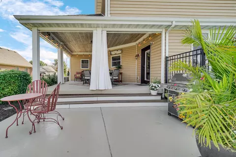 Exterior - 9784 Jack Dr, Saint John, IN 46373 photo 5 of 11