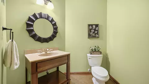 Bath - 9784 Jack Dr, Saint John, IN 46373 photo 1 of 5