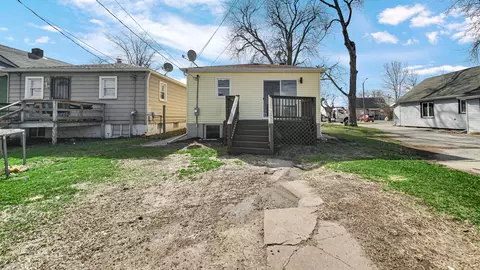 Exterior - 6139 Marshall Ave, Hammond, IN 46323 photo 2 of 3