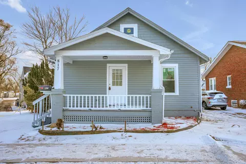817 E 11th St, Michigan City, IN 46360