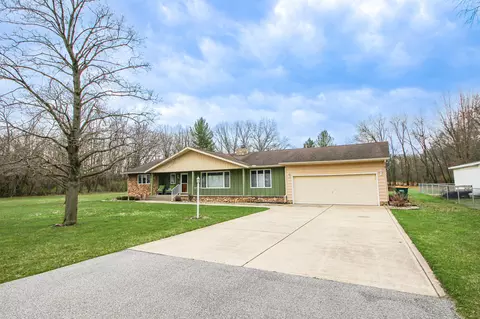 303 Dahlke St, North Judson, IN 46366
