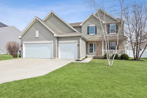 11155 Ohio St, Crown Point, IN 46307