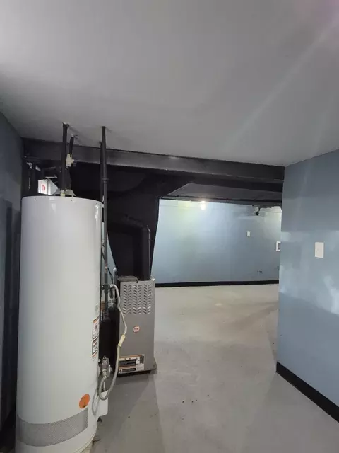Entry Way - 908 E 45th Ave, Gary, IN 46409 photo 1 of 1