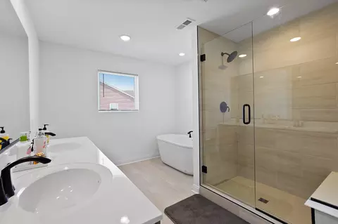 Bath - 8772 Potomac Way, Lowell, IN 46356 photo 3 of 4