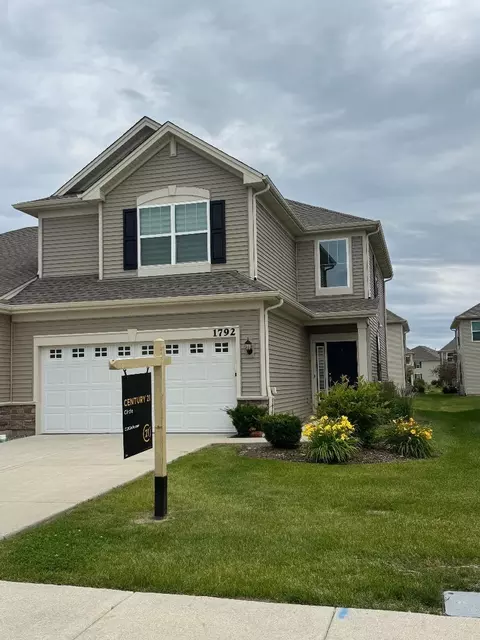 1792 E 110th Ln, Crown Point, IN 46307