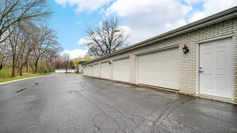 Exterior - 2255 Bordeaux Walk #A2, Highland, IN 46322 photo 4 of 6