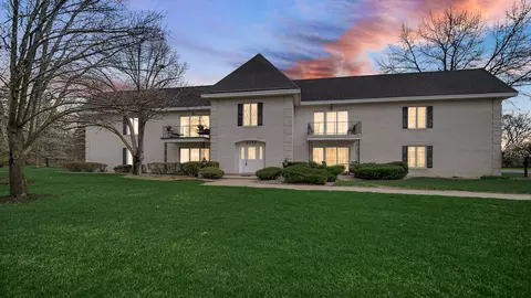 Exterior - 2255 Bordeaux Walk #A2, Highland, IN 46322 photo 6 of 6