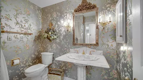 Bath - 2255 Bordeaux Walk #A2, Highland, IN 46322 photo 1 of 2