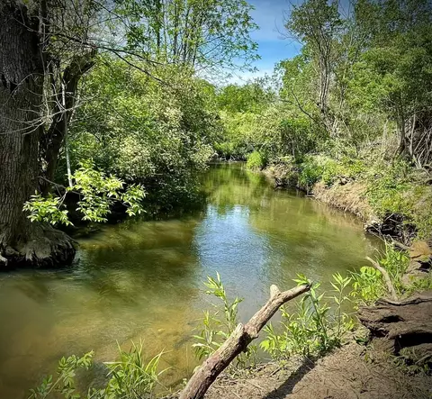 000 Grady St, Chesterton, IN 46304