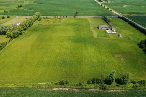 000 W 450, Hebron, IN 46341 photo 10