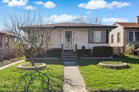 7204 Schneider Ave, Hammond, IN 46323