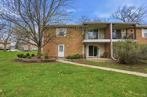 1819 Burgundy St, Schererville, IN 46375
