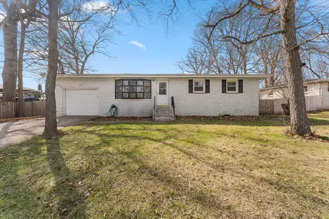 2334 Venus St, Portage, IN 46368