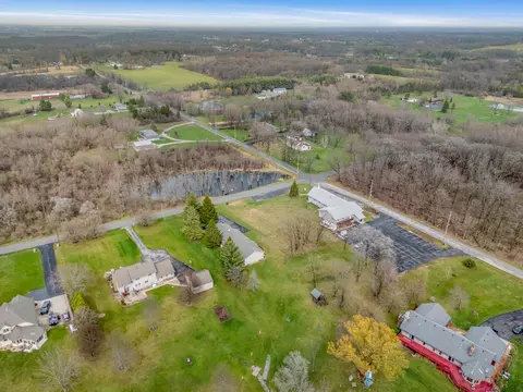 678 W Division Rd, Hebron, IN 46341 photo 30