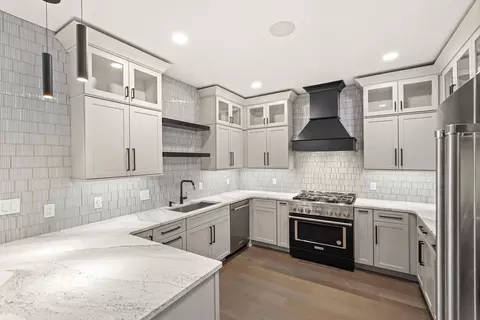 Kitchen - 10261 Calumet Ave #203, Dyer, IN 46311 photo 5 of 6