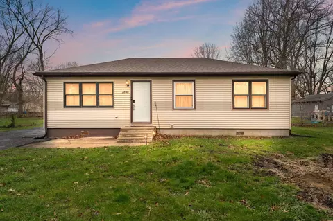 2840 Lois St, Portage, IN 46368